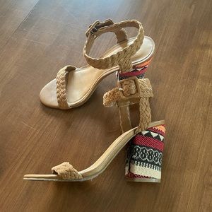 Block heel sandal